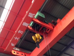 LH20噸電動(dòng)葫蘆橋式雙梁起重機(jī)